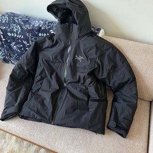 Arcteryx Macai jacket. Size large.